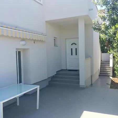 דירה Katy